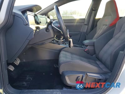 Zdjęcie 7 z 14 samochodu: 2024 VOLKSWAGEN GTI S VIN:WVWHA7CD5RW218307 - miniatura