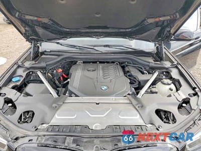 Zdjęcie 12 z 12 samochodu: 2024 BMW X3 M40I VIN:WBA85DP09RN299390 - miniatura