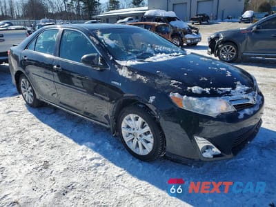 Czwarte zdjęcie samochodu z boku: 2013 TOYOTA CAMRY HYBRID VIN:4T1BD1FK9DU075186 - miniatura