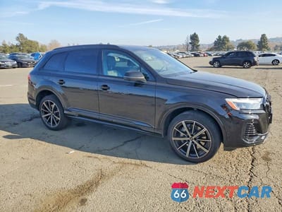 Czwarte zdjęcie samochodu z boku: 2025 AUDI Q7 PREMIUM PLUS VIN:WA1LCBF76SD003253 - miniatura