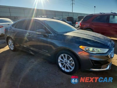 Czwarte zdjęcie samochodu z boku: 2019 FORD FUSION SEL VIN:3FA6P0MU7KR262559 - miniatura