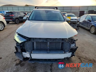 Piąte zdjęcie samochodu w środku: 2023 AUDI Q7 PREMIUM PLUS VIN:WA1LXBF79PD025386 - miniatura