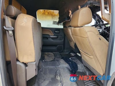 Zdjęcie 10 z 11 samochodu: 2018 GMC SIERRA K2500 DENALI VIN:1GT12UEY3JF161221 - miniatura