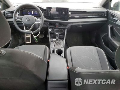 Zdjęcie 8 z 12 samochodu: 2025 VOLKSWAGEN JETTA SPORT VIN:3VWBX7BU0SM035020 - miniatura