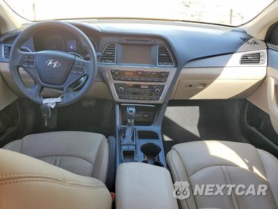 Zdjęcie 15 z 26 samochodu: 2017 HYUNDAI SONATA SE VIN:5NPE24AF1HH498136 - miniatura