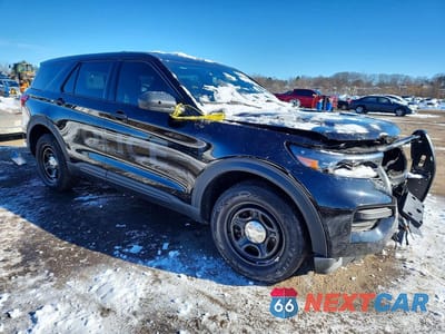 Czwarte zdjęcie samochodu z boku: 2023 FORD EXPLORER POLICE INTERCEPTOR VIN:1FM5K8AB6PGB74229 - miniatura
