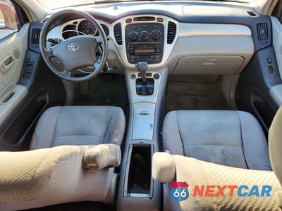 Zdjęcie 8 z 13 samochodu: 2007 TOYOTA HIGHLANDER BASE VIN:JTEGP21A070132582 - miniatura