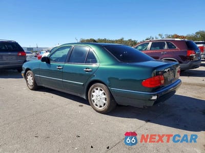 Drugie zdjęcie samochodu z przodu: 1997 MERCEDES-BENZ E-CLASS E320 VIN:WDBJF55FXVA435363 - miniatura