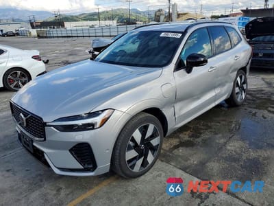 2024 VOLVO XC60 PLUS YV4H60DL0R1916008 - główne zdjęcie licytacji z USA - miniatura