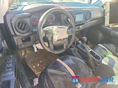 Zdjęcie 8 z 12 samochodu: 2017 TOYOTA TACOMA DOUBLE CAB VIN:5TFAX5GN5HX094314 - miniatura