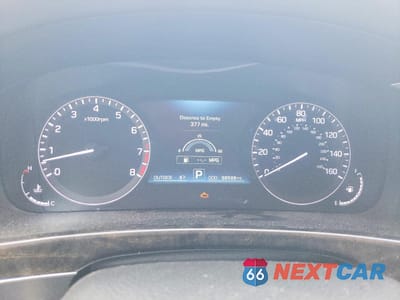 Zdjęcie 9 z 13 samochodu: 2014 HYUNDAI EQUUS SIGNATURE VIN:KMHGH4JH3EU080439 - miniatura