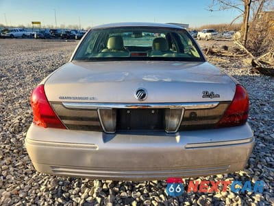 Zdjęcie 6 z 12 samochodu: 2008 MERCURY GRAND MARQUIS LS VIN:2MEFM75VX8X651739 - miniatura
