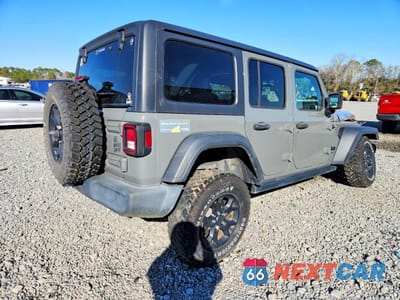 Trzecie zdjęcie samochodu z tyłu: 2020 JEEP WRANGLER UNLIMITED SPORT VIN:1C4HJXDG5LW330668 - miniatura