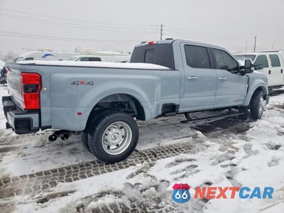 Trzecie zdjęcie samochodu z tyłu: 2026 FORD F450 SUPER DUTY VIN:1FT8W4DM8TEC87830 - miniatura