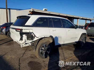 Trzecie zdjęcie samochodu z tyłu: 2024 JEEP GRAND CHEROKEE LIMITED 4XE VIN:1C4RJYB60RC149119 - miniatura