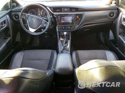 Zdjęcie 8 z 12 samochodu: 2018 TOYOTA COROLLA L VIN:2T1BURHE6JC071471 - miniatura