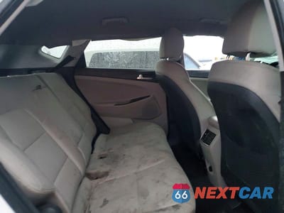 Zdjęcie 11 z 13 samochodu: 2019 HYUNDAI TUCSON LIMITED VIN:KM8J33ALXKU894585 - miniatura