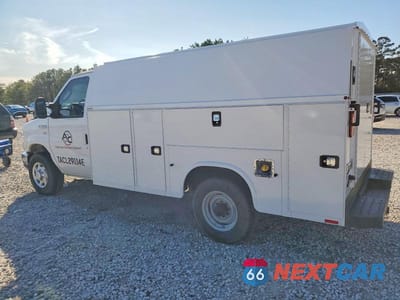 Drugie zdjęcie samochodu z przodu: 2018 FORD E350 UTILITY / SERVICE VAN VIN:1FDWE3F67JDC35476 - miniatura