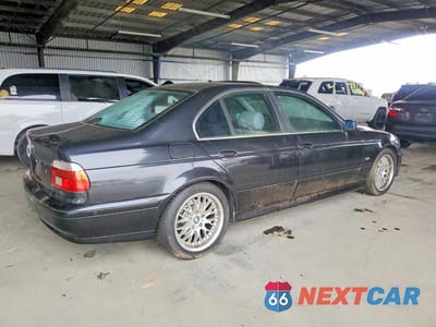 Trzecie zdjęcie samochodu z tyłu: 2001 BMW 525 I AUTOMATIC VIN:WBADT43431GF56567 - miniatura