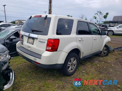 Trzecie zdjęcie samochodu z tyłu: 2011 MAZDA TRIBUTE I VIN:4F2CY0C7XBKM00847 - miniatura