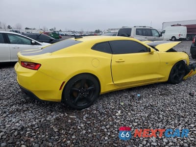 Trzecie zdjęcie samochodu z tyłu: 2017 CHEVROLET CAMARO LT VIN:1G1FB1RX1H0213134 - miniatura