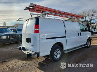 Trzecie zdjęcie samochodu z tyłu: 2018 GMC SAVANA 2500 UTILITY / SERVICE VAN VIN:1GTW7AFG8J1912144 - miniatura