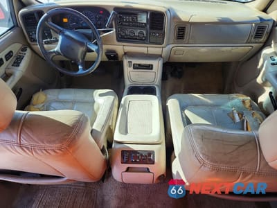 Zdjęcie 8 z 13 samochodu: 2002 CHEVROLET SUBURBAN C1500 VIN:1GNEC16Z62J187158 - miniatura