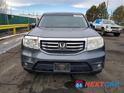 Piąte zdjęcie samochodu w środku: 2012 HONDA PILOT EXLN VIN:5FNYF4H79CB019887 - miniatura