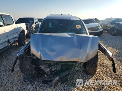 Piąte zdjęcie samochodu w środku: 2019 TOYOTA TACOMA DOUBLE CAB VIN:5TFCZ5AN6KX211594 - miniatura