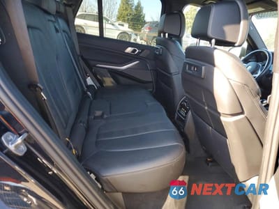 Zdjęcie 11 z 14 samochodu: 2022 BMW X5 M50I VIN:5UXJU4C08N9J86898 - miniatura