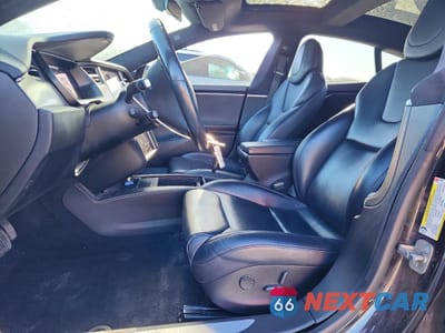Zdjęcie 7 z 13 samochodu: 2018 TESLA MODEL S VIN:5YJSA1E22JF276687 - miniatura