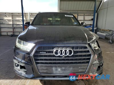 Piąte zdjęcie samochodu w środku: 2017 AUDI Q7 PRESTIGE VIN:WA1VABF77HD051562 - miniatura