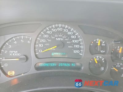 Zdjęcie 9 z 13 samochodu: 2004 CHEVROLET SUBURBAN K1500 VIN:3GNFK16Z54G111748 - miniatura