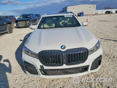 Piąte zdjęcie samochodu w środku: 2021 BMW 740 I VIN:WBA7T2C07MCF88819 - miniatura