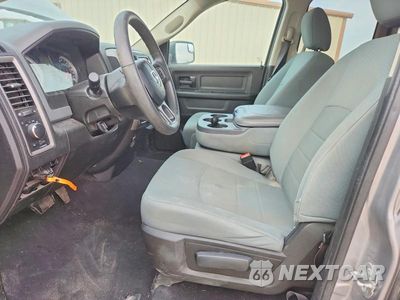 Zdjęcie 7 z 11 samochodu: 2019 RAM 1500 CLASSIC TRADESMAN VIN:1C6RR6FG7KS628527 - miniatura