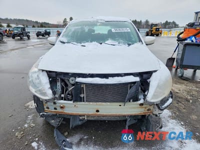 Piąte zdjęcie samochodu w środku: 2018 NISS VERSA S VIN:3N1CN7AP0JL839768 - miniatura