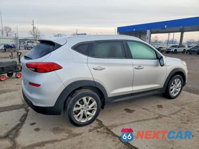 Trzecie zdjęcie samochodu z tyłu: 2019 HYUNDAI TUCSON LIMITED VIN:KM8J33A42KU909590 - miniatura