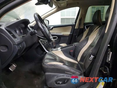 Zdjęcie 7 z 12 samochodu: 2010 VOLVO XC60 T6 VIN:YV4992DZ4A2102518 - miniatura