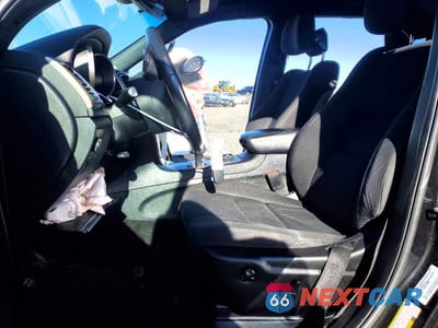 Zdjęcie 7 z 13 samochodu: 2015 JEEP GRAND CHEROKEE LAREDO VIN:1C4RJFAG1FC825278 - miniatura