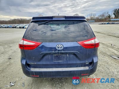 Zdjęcie 6 z 13 samochodu: 2018 TOYOTA SIENNA LE VIN:5TDKZ3DC0JS945758 - miniatura