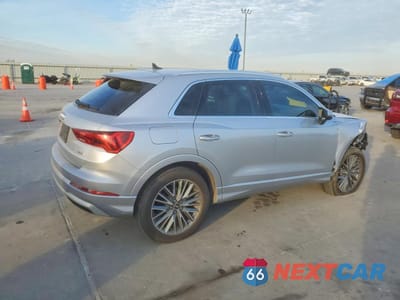 Trzecie zdjęcie samochodu z tyłu: 2022 AUDI Q3 PREMIUM PLUS 40 VIN:WA1BUCF36N1041258 - miniatura