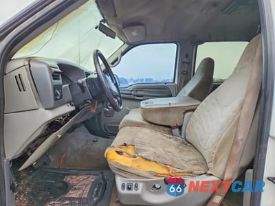 Zdjęcie 7 z 13 samochodu: 1999 FORD F350 SUPER DUTY FLATBED TRUCK VIN:1FTSW31F4XED93400 - miniatura