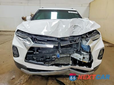 Piąte zdjęcie samochodu w środku: 2020 CHEVROLET BLAZER 2LT VIN:3GNKBCRS4LS699355 - miniatura