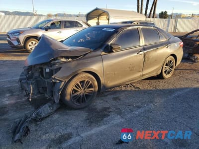2017 TOYOTA CAMRY SE 4T1BF1FK9HU378484 - główne zdjęcie licytacji z USA - miniatura