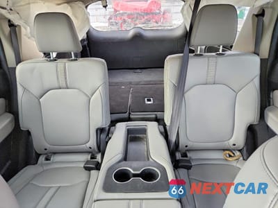 Zdjęcie 10 z 14 samochodu: 2025 HONDA PILOT EXL VIN:5FNYG1H44SB014760 - miniatura