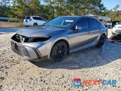 2026 TOYOTA CAMRY SE 4T1DAACK3TU656591 - główne zdjęcie licytacji z USA - miniatura