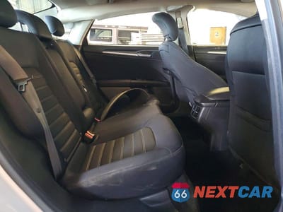 Zdjęcie 10 z 11 samochodu: 2013 FORD FUSION SE VIN:3FA6P0H72DR199460 - miniatura