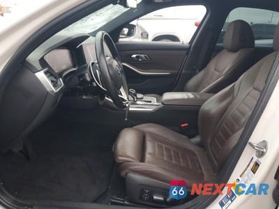 Zdjęcie 7 z 11 samochodu: 2019 BMW 330I VIN:3MW5R1J53K8B02863 - miniatura