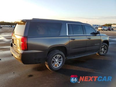 Trzecie zdjęcie samochodu z tyłu: 2017 CHEVROLET SUBURBAN C1500 LS VIN:1GNSCGKC5HR346561 - miniatura