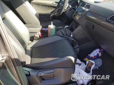 Zdjęcie 13 z 14 samochodu: 2022 VOLKSWAGEN TIGUAN SE VIN:3VV8B7AX4NM008349 - miniatura